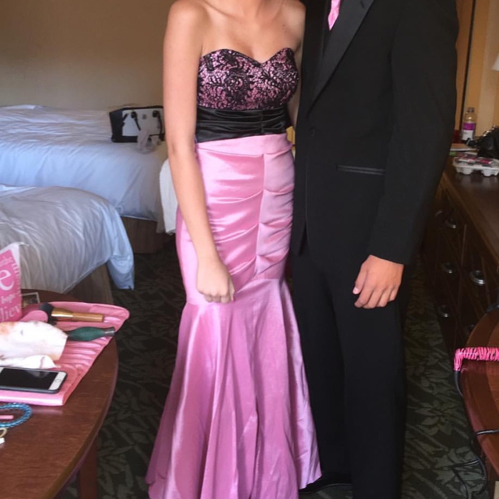 Formal/prom dress. Blondie nites dress